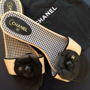 CHANEL Black and Cream Sandals